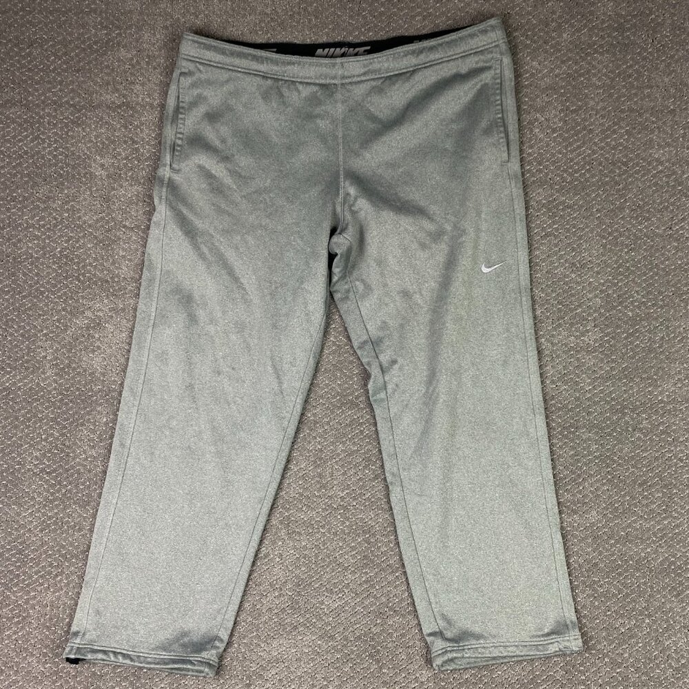Nike Therma Fit Sweatpants Men's XL Gray Gym Running Training Pants 379431 063